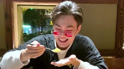 娱乐圈吃瓜要吃就吃个够  第2张